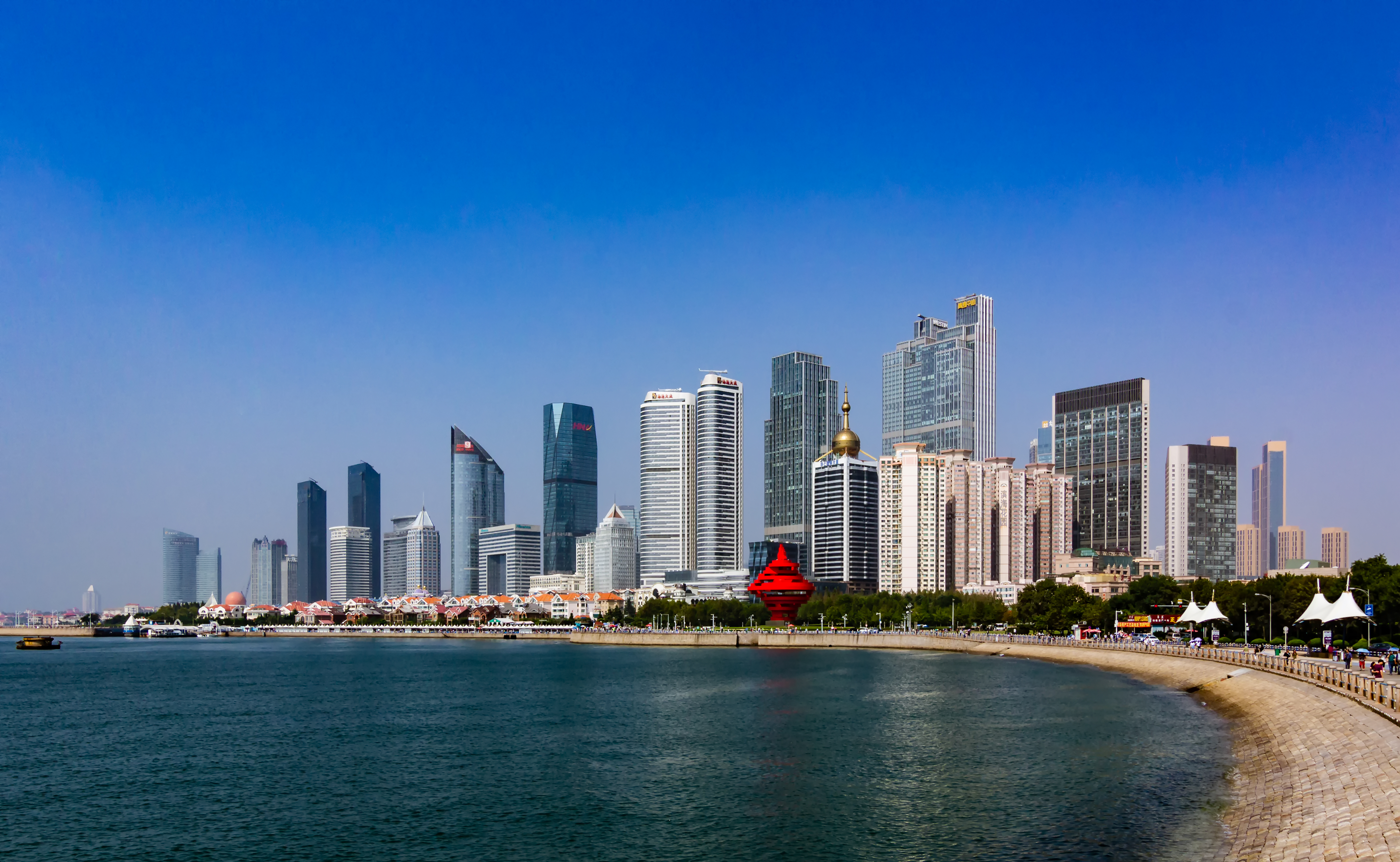 解码青岛“4+4+2”现代海洋产业：从传统渔港到未来产业的深海棋局