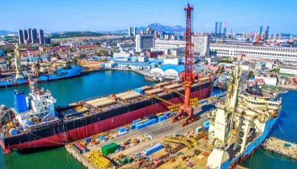 大连湾临海装备制造业集聚区